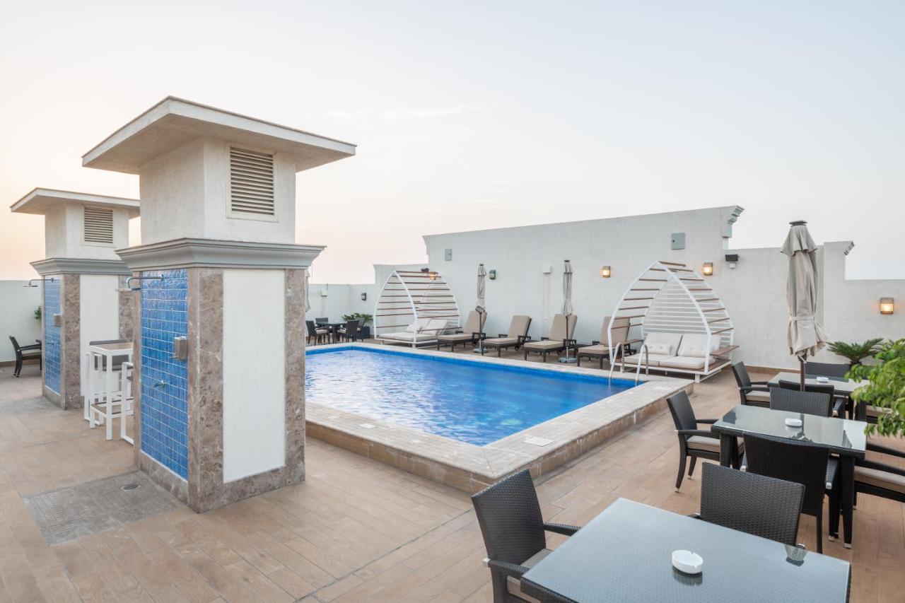 فندق قمر جدة Qamar Hotel جدة المظهر الخارجي الصورة